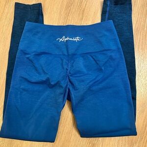 Alphalete leggings in blue size Medium